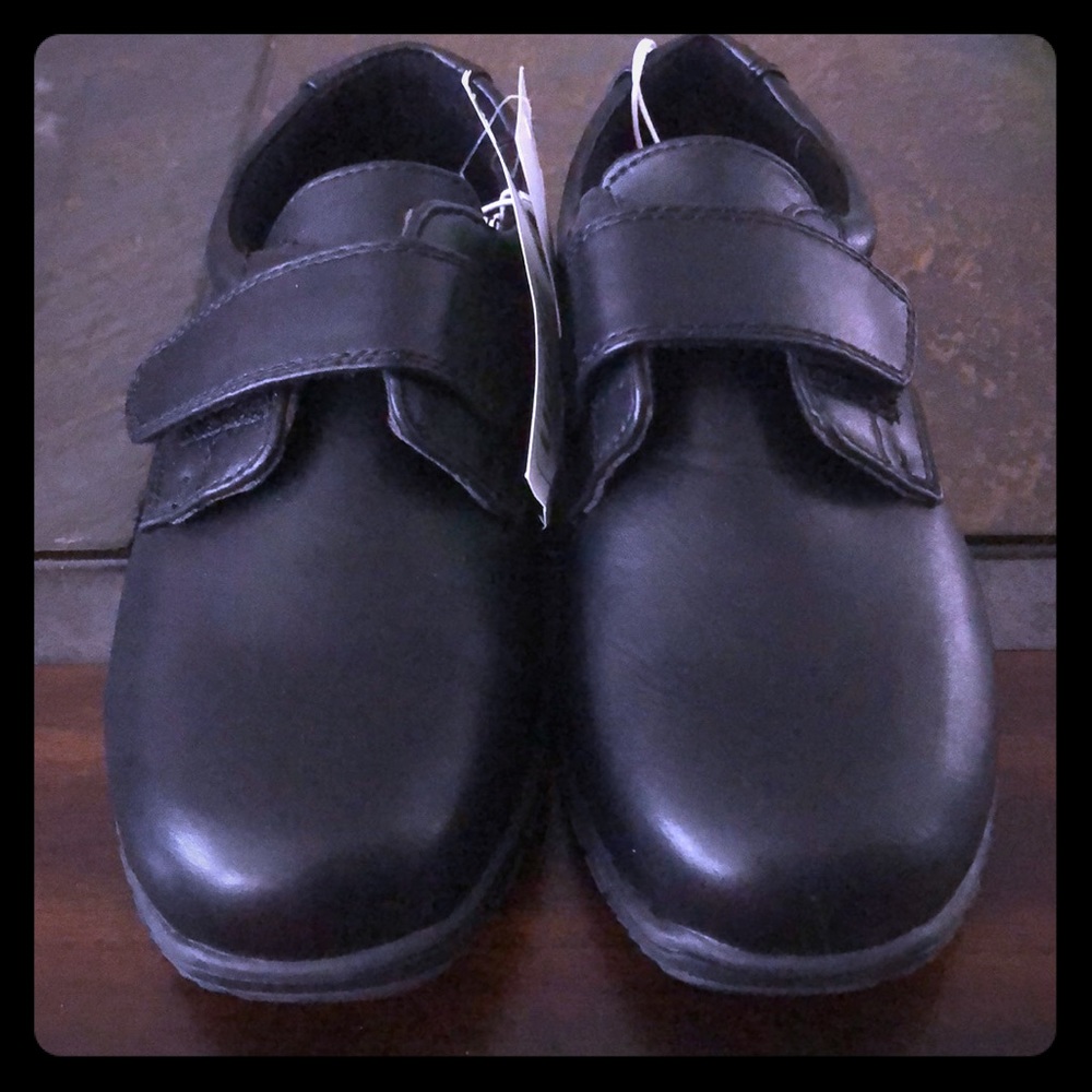 New boys dress shoes